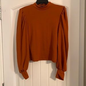 Orange puff sleeve sweater